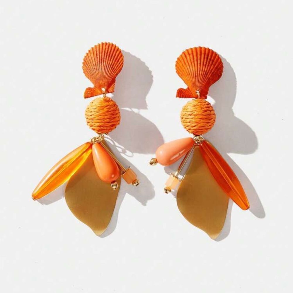 Shell dangle Earrings  N1455